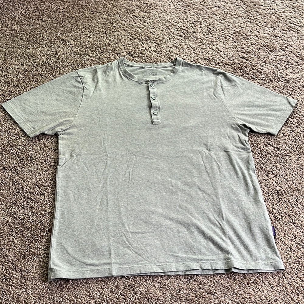 Patagonia short sleeve Henley